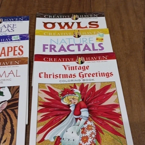 CREATIVE HAVEN adult coloring books - Picture 3 of 3